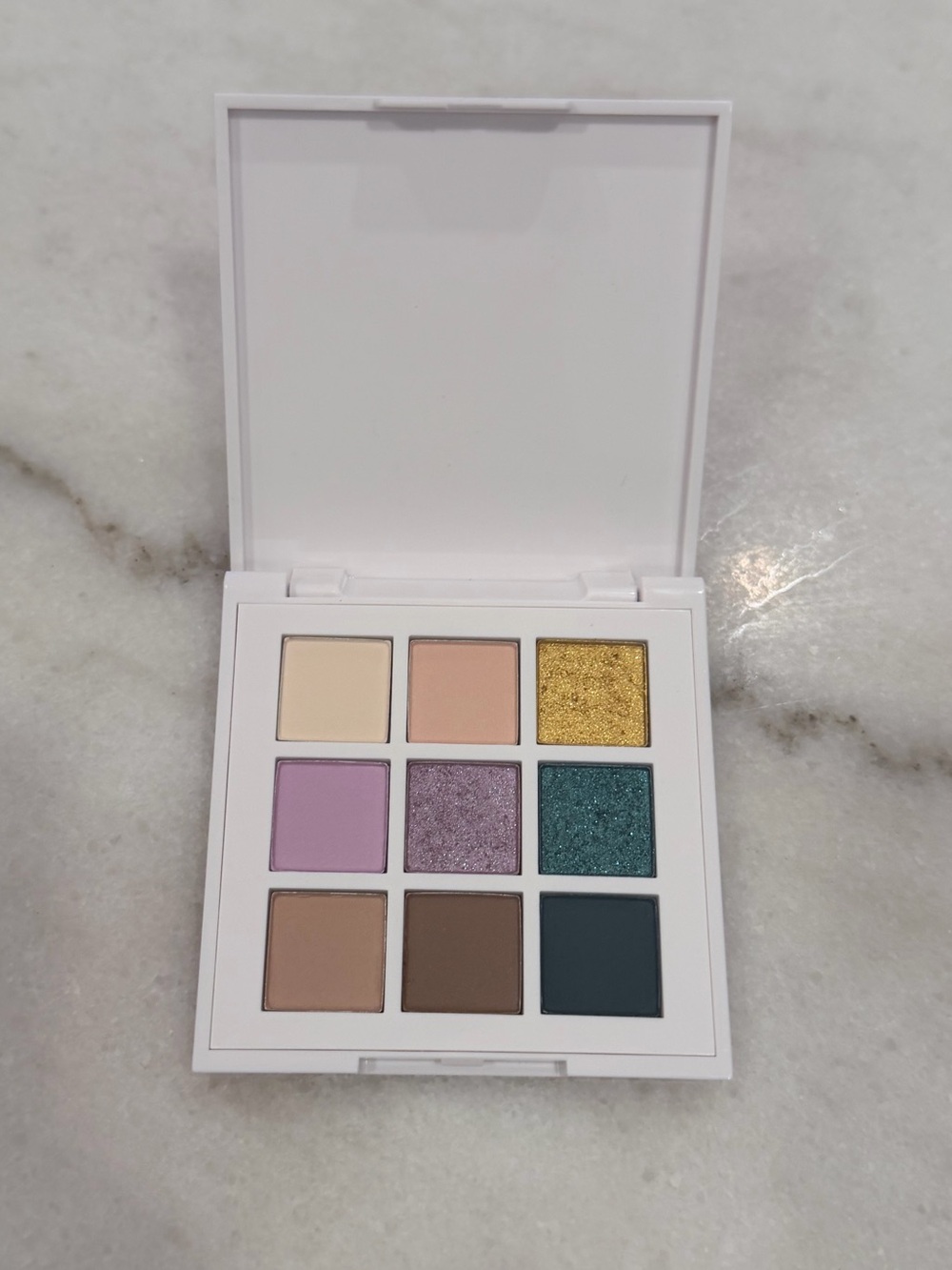 You & Me in Miami Eyeshadow Palette